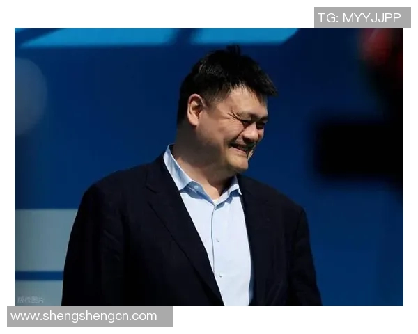 姚明传奇篮球生涯英文海报展现巨人风采与体育精神 姚明传奇篮球生涯英文海报展现巨人风采与体育精神