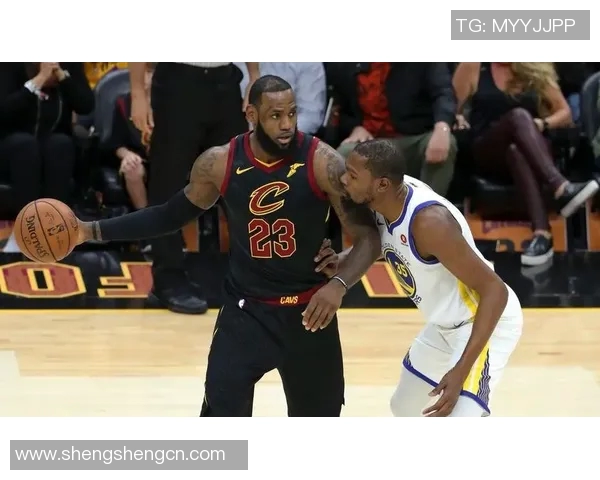 撞詹姆斯与姚明的篮球传奇之路:两位巨星的对决与友谊 撞詹姆斯与姚明的篮球传奇之路:两位巨星的对决与友谊