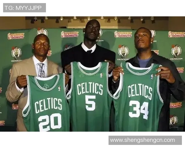 皮尔斯加内特姚明三位篮球巨星的传奇故事与时代交汇的辉煌瞬间