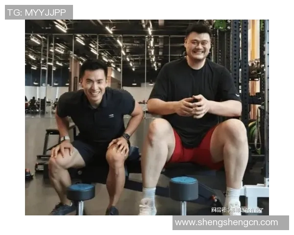 姚明与林书豪的篮球风格差异探讨:巨人和灵巧的碰撞